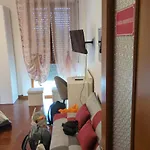 לינה וארוחת בוקר L'orchidea