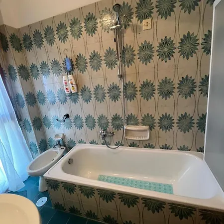 L'orchidea Bed & Breakfast 3*